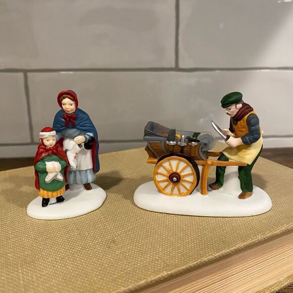 Department 56 Knife Grinder Villagers Figurines Accessory #5649-9 - Picture 1 of 8